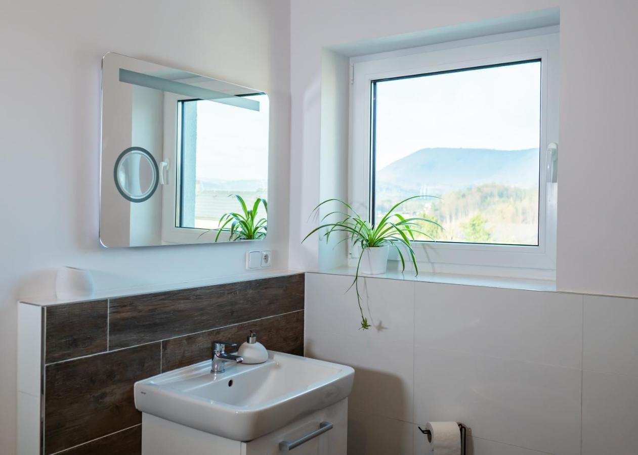 Apartman Eden Roznov pod Radhostem Luaran gambar
