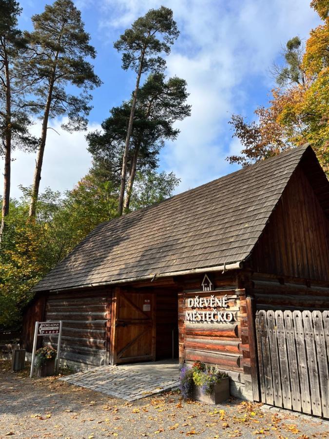 Apartman Eden Roznov pod Radhostem Luaran gambar