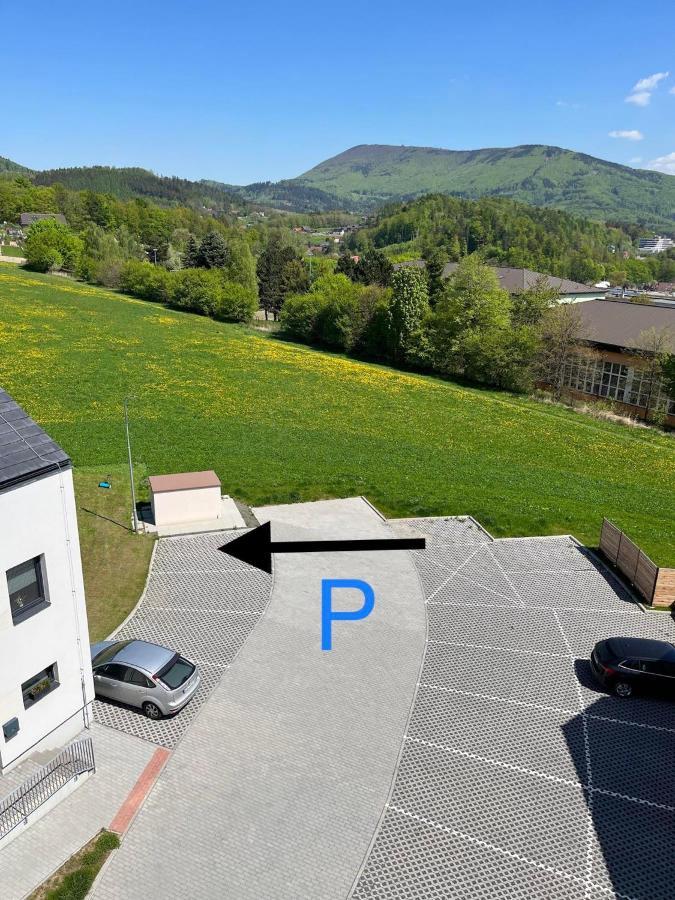 Apartman Eden Roznov pod Radhostem Luaran gambar